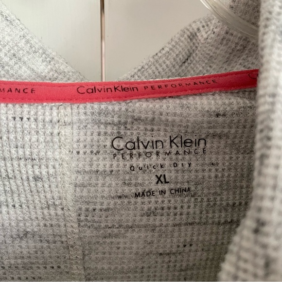 Calvin Klein Performance Waffle Cowl Neck Tunic Style Light Heather Gray Sweater - Picture 4 of 4